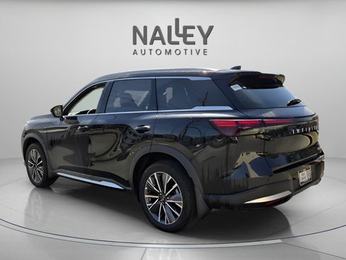 Certified 2026 INFINITI QX60 Luxe w/ Cargo Package AWD/4WD image 3