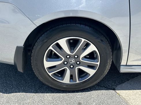 Used 2016 Honda Odyssey Touring image 21