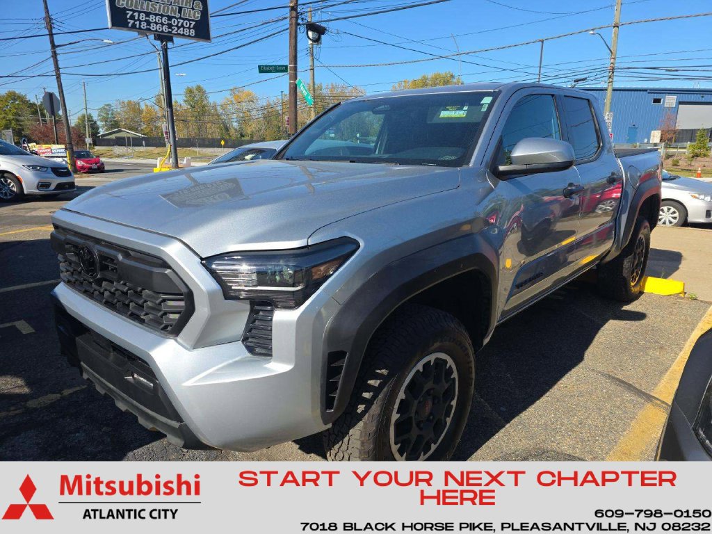 Used 2026 Toyota Tacoma TRD Off-Road AWD/4WD image 1