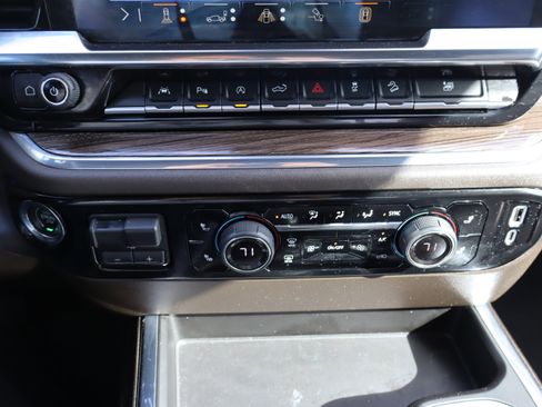 Certified 2024 Chevrolet Silverado 1500 LT Trail Boss w/ LT Trail Boss Premium Package image 29