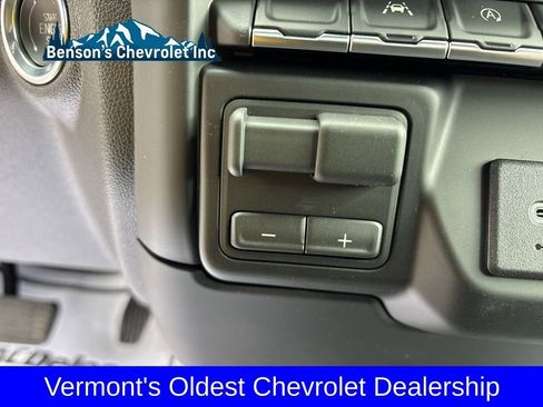 New 2026 Chevrolet Silverado 1500 W/T w/ WT Value Package AWD/4WD image 18