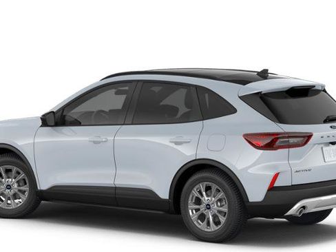 New 2026 Ford Escape Active w/ Cold Weather Package AWD/4WD image 2