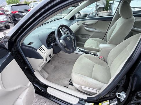 Used 2012 Toyota Corolla LE FWD image 9