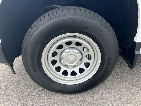 New 2024 Chevrolet Silverado 1500 W/T w/ WT Value Package image 28