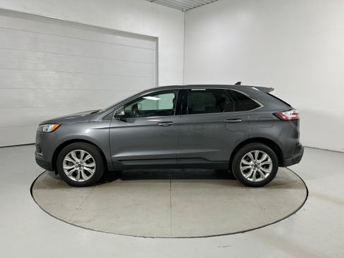 Used 2022 Ford Edge Titanium AWD/4WD image 19