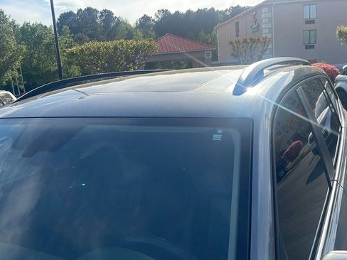 Used 2021 Volkswagen Atlas SE w/ Panoramic Sunroof Package image 10