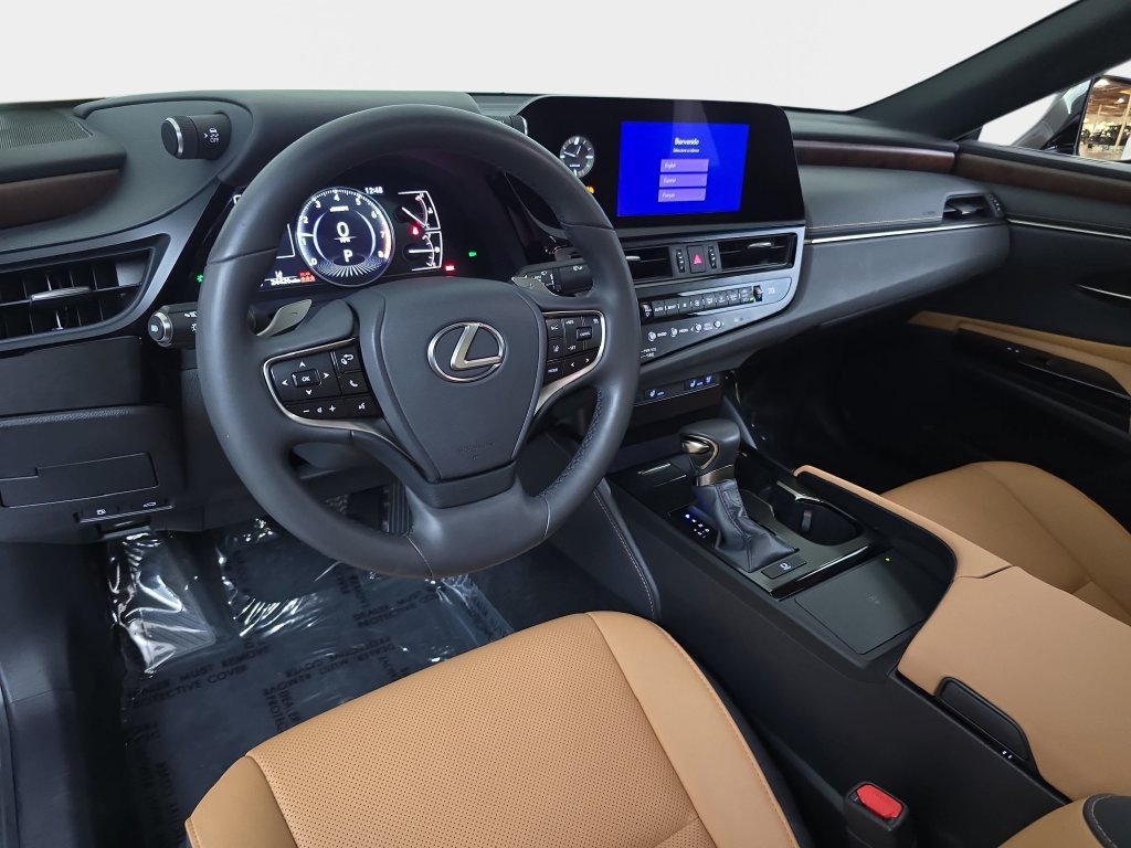 Certified 2023 Lexus ES 250 w/ Premium Package AWD/4WD image 12