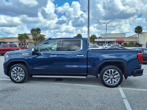 Used 2023 GMC Sierra 1500 Denali w/ Denali Reserve Package AWD/4WD image 4