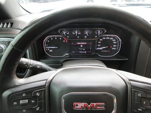 Used 2022 GMC Sierra 1500 AT4 w/ AT4 Carbonpro Edition AWD/4WD image 32