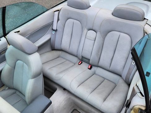 Used 2001 Mercedes-Benz CLK 430 Cabriolet image 32