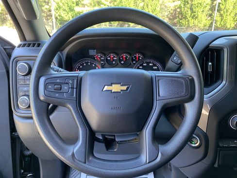 Used 2024 Chevrolet Silverado 1500 Custom AWD/4WD image 19