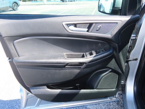 Certified 2024 Ford Edge SEL w/ Convenience Package image 25