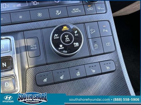 Used 2023 Hyundai Palisade Limited image 32