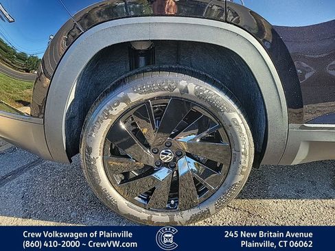 New 2026 Volkswagen Atlas Cross Sport SE image 17