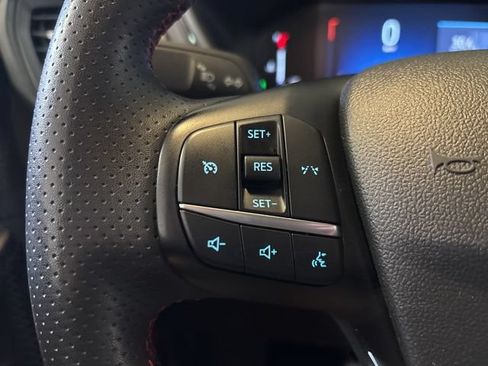 Used 2024 Ford Escape ST-Line AWD/4WD image 15