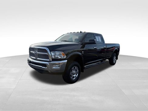 Used 2018 RAM 2500 Big Horn w/ Harvest Edition image 3