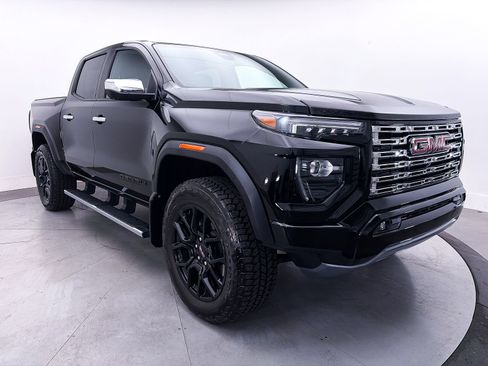 Used 2024 GMC Canyon Denali w/ LPO, Denali Black Edition AWD/4WD image 12