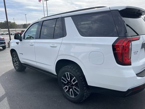 Used 2024 GMC Yukon AT4 w/ AT4 Premium Package image 2