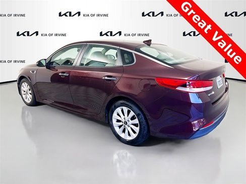 Used 2016 Kia Optima LX image 5