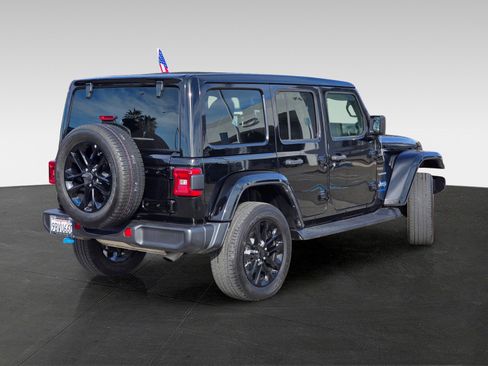 Used 2022 Jeep Wrangler Unlimited Sahara 4xe image 4
