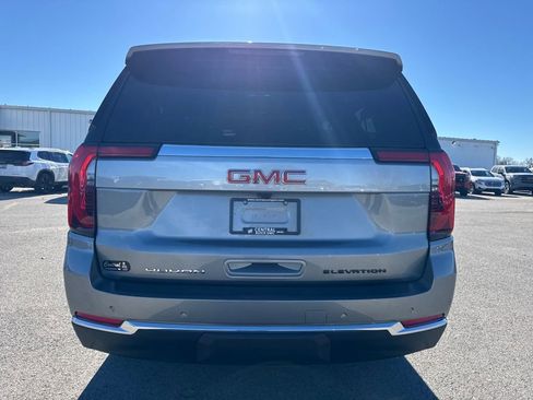 New 2026 GMC Yukon XL Elevation w/ LPO, Floor Liner Package AWD/4WD image 5