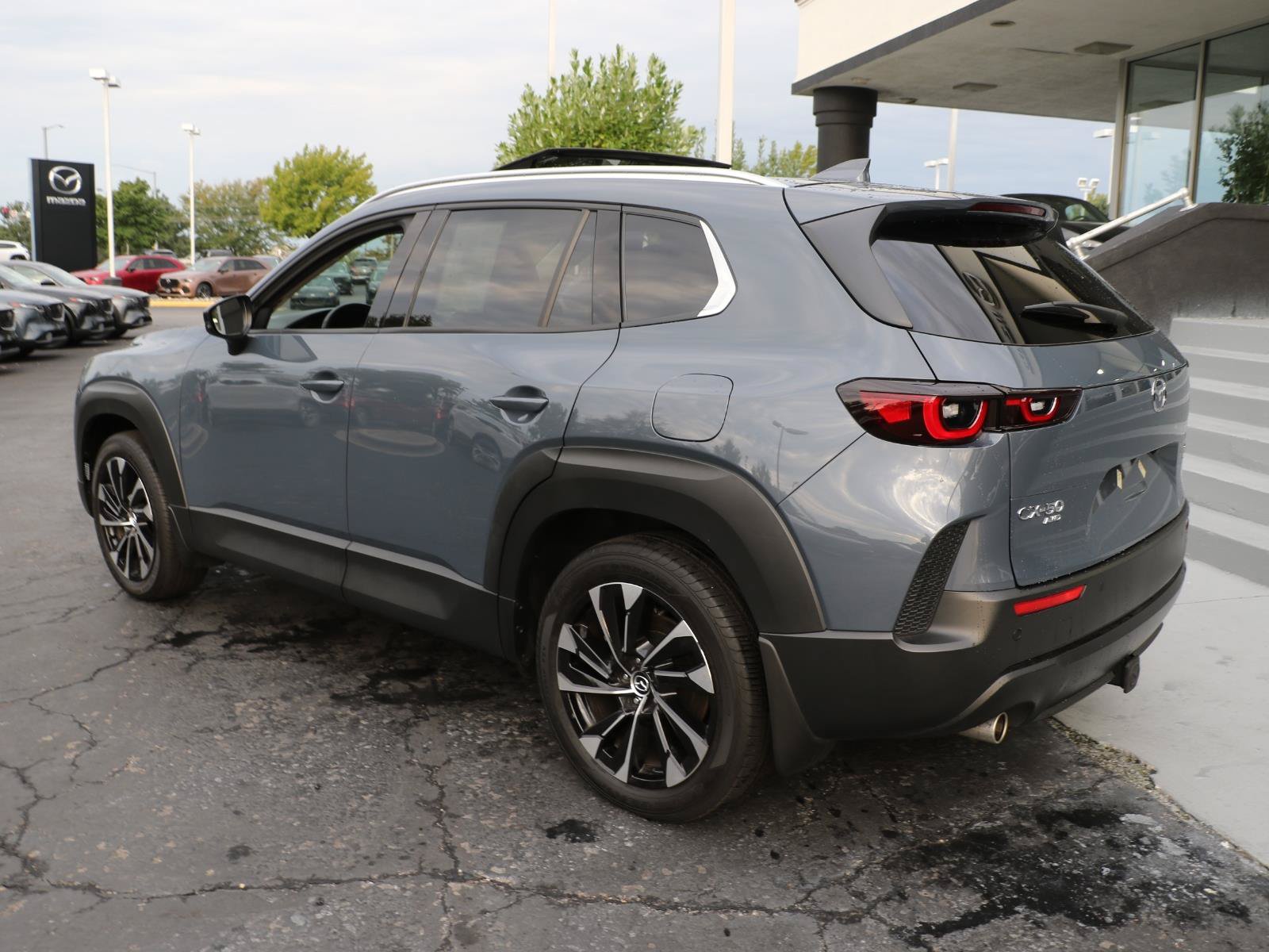 Certified 2026 MAZDA CX-50 2.5 Hybrid w/ Weather Package AWD/4WD image 3