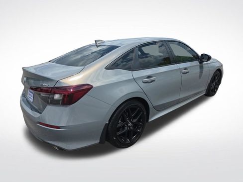 Used 2025 Honda Civic Sport image 4
