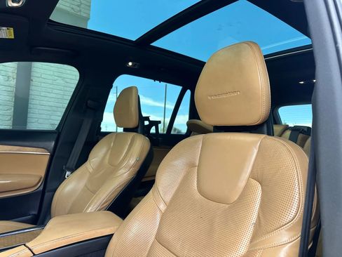 Used 2016 Volvo XC90 T6 Inscription w/ Vision Package AWD/4WD image 15