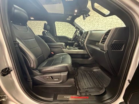 Used 2019 Ford F150 Raptor w/ Equipment Group 802A Luxury AWD/4WD image 8