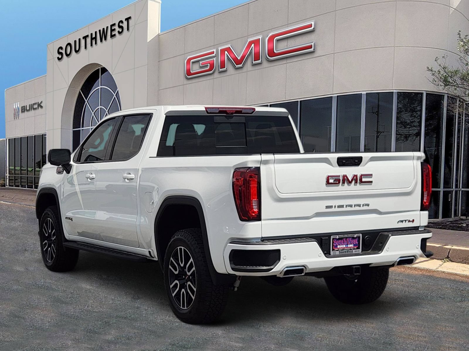 New 2026 GMC Sierra 1500 AT4 w/ AT4 Premium Package AWD/4WD image 4