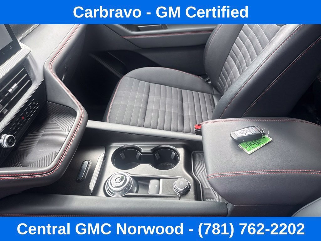 Used 2025 Ford Explorer ST-Line AWD/4WD image 18