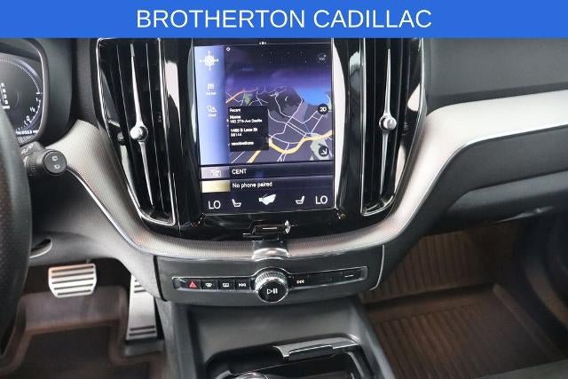 Used 2018 Volvo XC60 T8 R-Design w/ Convenience Package AWD/4WD image 23