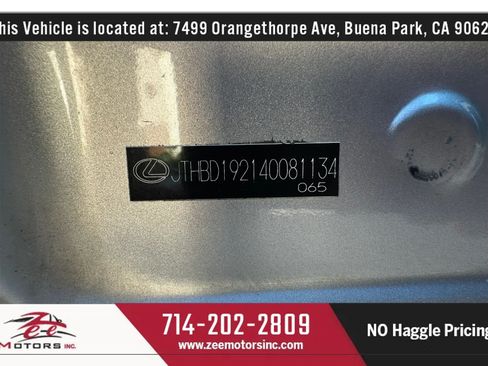 Used 2004 Lexus IS 300 w/ Pwr & Alcantara Pkg RWD image 59