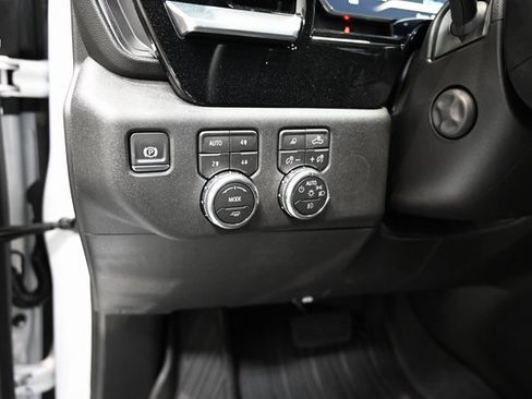 New 2026 GMC Sierra 1500 SLT w/ SLT Premium Plus Package image 24