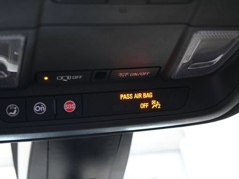 Used 2020 Chevrolet Blazer RS FWD image 40