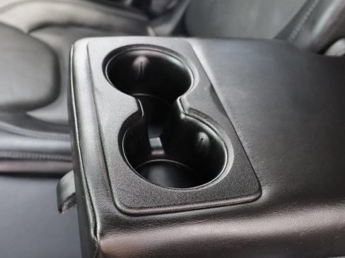 Used 2019 Jeep Cherokee High Altitude AWD/4WD image 23