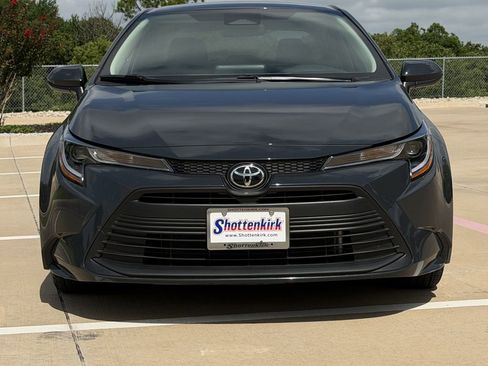 Used 2026 Toyota Corolla LE FWD image 7