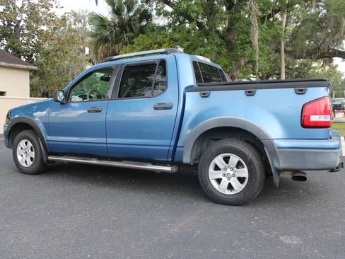 Used 2009 Ford Explorer Sport Trac XLT RWD image 4