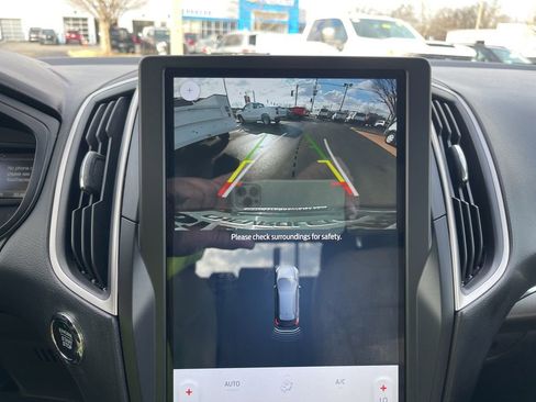 Used 2022 Ford Edge SEL w/ Convenience Package image 30