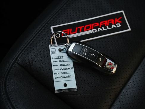 Used 2011 Porsche Cayenne image 62