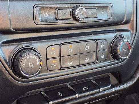 Used 2018 GMC Sierra 1500 4x4 Regular Cab w/ Sierra Convenience Package image 21