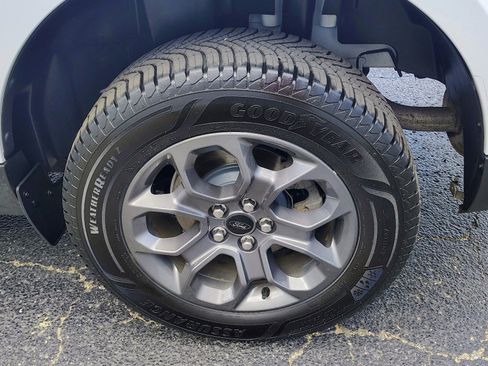 Used 2022 Ford Maverick XLT FWD image 10