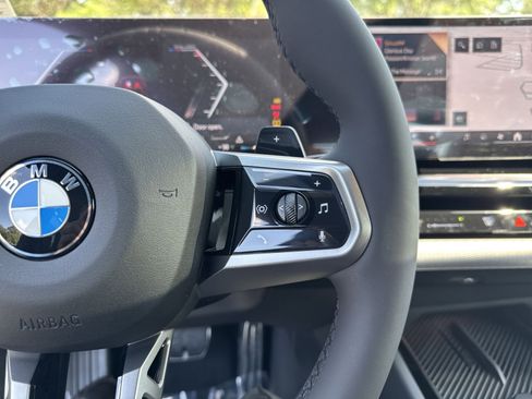 New 2026 BMW 530i xDrive w/ M Sport Package image 17