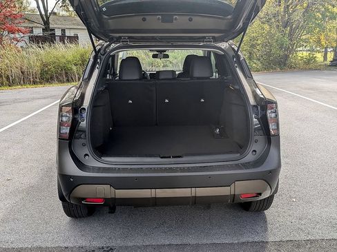 New 2026 Nissan Kicks SR w/ SR Premium Package AWD/4WD image 21