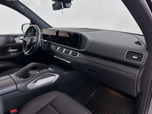 Certified 2025 Mercedes-Benz GLE 350 4MATIC image 30