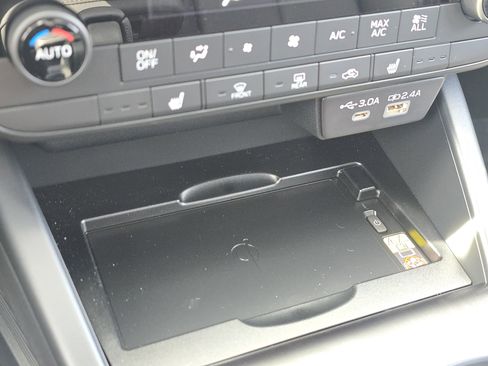 New 2026 Subaru Outback Limited image 24