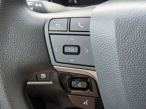 Used 2025 Toyota Camry LE FWD image 22