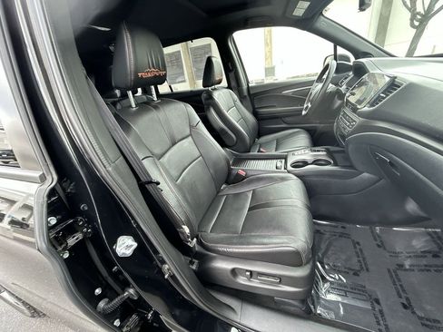 Certified 2023 Honda Passport TrailSport image 26