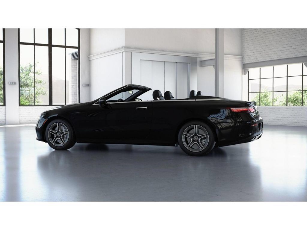 Used 2022 Mercedes-Benz E 450 Cabriolet image 33