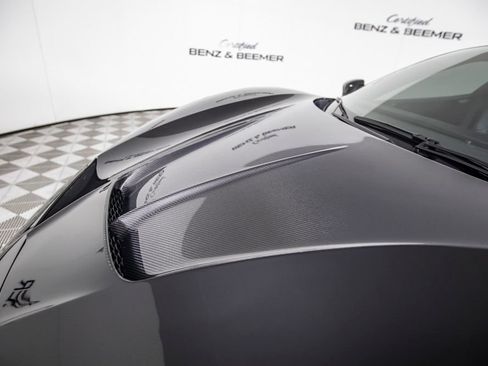 Used 2017 Ferrari 488 GTB RWD image 19